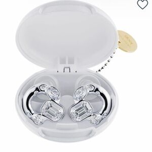 ISO Loop x Swarovski Experience 2